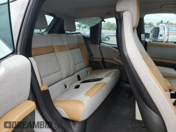 2017 BMW i3 z VIN WBY1Z8C38HV892042, wystawiony jako Copart lot #52039315 z przebiegiem 73 573 mil mil oraz Szkody całkowita. Historia ofert i sprzedaży dostępna na DreamBid. Obrazek 10.