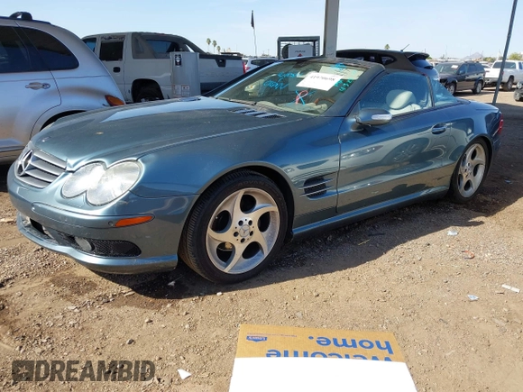 2005 Mercedes-Benz SL 500 with VIN WDBSK75F95F106944, listed as a IAAI auction lot 41970698 with 123,881 mi miles and . Bid and sale history available at DreamBid. Image 2.