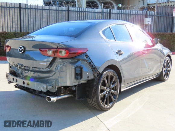 2025 Mazda 3 S Carbon Edition with VIN 3MZBPBCM5SM456474, listed as a Copart auction lot 47440055 with 3,617 mi miles and Clean Title. Bid and sale history available at DreamBid. Image 3.