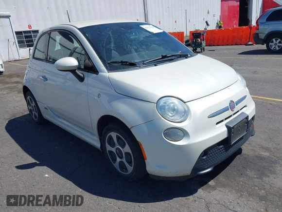 2014 FIAT 500e z VIN 3C3CFFGE3ET291138, wystawiony jako IAAI lot #42712724 z przebiegiem 86 000 mil mil oraz . Historia ofert i sprzedaży dostępna na DreamBid. Obrazek 1.
