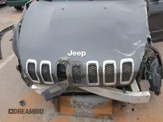 2018 Jeep Cherokee Latitude Plus with VIN 1C4PJLLX7JD524181, listed as a IAAI auction lot 42260205 with Not provided miles and . Bid and sale history available at DreamBid. Image 10.