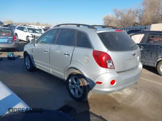 2014 Chevrolet Captiva Sport LTZ with VIN 3GNAL4EK9ES627607, listed as a IAAI auction lot 41282919 with 157,008 mi miles. Bid and sale history available at carsss.com. Image 3.