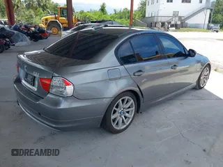 2009 BMW 3 Series 328i with VIN WBAPH77549NL85089, listed as a IAAI auction lot 42623111 with 121,369 mi miles and . Bid and sale history available at DreamBid. Image 4.
