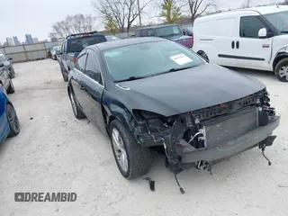 2016 Buick Regal with VIN 2G4GK5EX9G9207963, listed as a IAAI auction lot 40970924 with 71,701 mi miles. Bid and sale history available at carsss.com. Image 1.