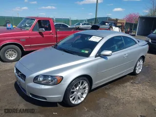 2007 Volvo C70 with VIN YV1MC68297J010736, listed as a IAAI auction lot 41986722 with 187,344 mi miles. Bid and sale history available at carsss.com. Image 18.