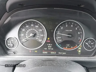2013 BMW 3 Series 328i with VIN WBA3C1C53DF442532, listed as a IAAI auction lot 41945247 with 92,065 mi miles. Bid and sale history available at carsss.com. Image 7.