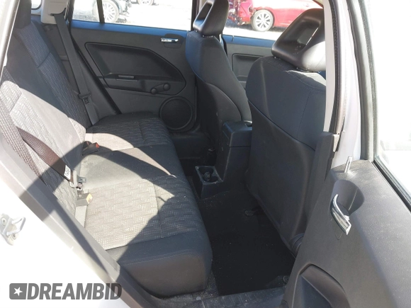 2008 Dodge Caliber SE with VIN 1B3HB28BX8D740658, listed as a IAAI auction lot 41595071 with 75,902 mi miles. Bid and sale history available at carsss.com. Image 8.