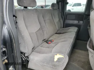 2005 GMC Sierra 2500HD SLT with VIN 1GTHK29U05E307645, listed as a Copart auction lot 80295834 with 151,225 mi miles and Salvage title. Bid and sale history available at DreamBid. Image 10.