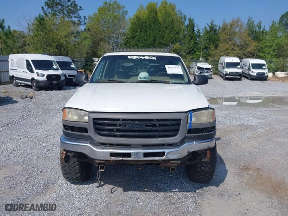 2007 GMC Sierra 2500HD Classic SLT with VIN 1GTHK23D97F152938, listed as a IAAI auction lot 41933419 with NaN miles. Bid and sale history available at carsss.com. Image 11.