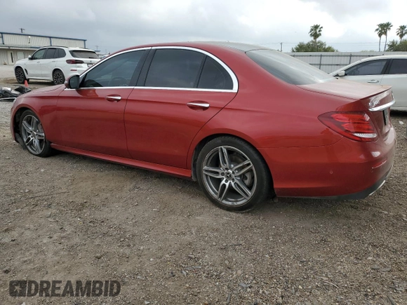 2019 Mercedes-Benz E 300 z VIN WDDZF4JB4KA518483, wystawiony jako Copart lot #50398385 z przebiegiem 59 390 mil mil oraz Szkoda całkowita • Salvage title. Historia ofert i sprzedaży dostępna na DreamBid. Obrazek 2.