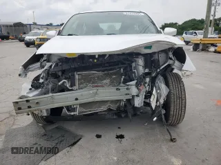 2019 Nissan Versa SV z VIN 3N1CN7APXKL880765, wystawiony jako Copart lot #57474965 z przebiegiem 27 736 mil mil oraz Szkoda całkowita • Salvage title. Historia ofert i sprzedaży dostępna na DreamBid. Obrazek 5.