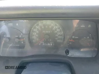 1999 Ford Crown Victoria Police с VIN 2FAFP71W0XX183970, выставлен на аукционе IAAI как лот 42155122 с пробегом 248 807 миль миль и . История ставок и продаж доступна на DreamBid. Изображение 7.