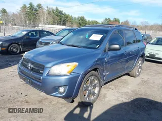 2011 Toyota RAV4 Sport with VIN 2T3RK4DV6BW051323, listed as a IAAI auction lot 42036891 with 125,327 mi miles. Bid and sale history available at carsss.com. Image 17.