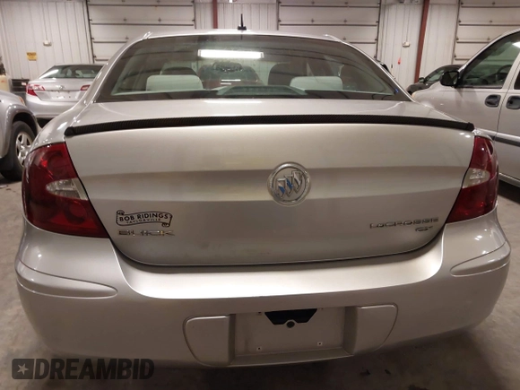 2006 Buick LaCrosse CX with VIN 2G4WC582761198119, listed as a IAAI auction lot 41860492 with 238,445 mi miles. Bid and sale history available at carsss.com. Image 17.