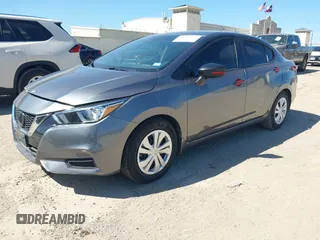 2020 Nissan Versa S z VIN 3N1CN8DV5LL865785, wystawiony jako IAAI lot #42091127 z przebiegiem 34 594 mil mil oraz . Historia ofert i sprzedaży dostępna na DreamBid. Obrazek 2.