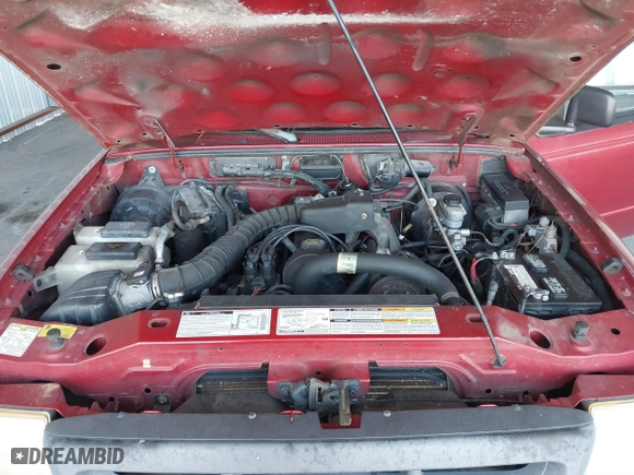 1998 Ford Ranger XL with VIN 1FTYR10C6WUB04132, listed as a IAAI auction lot 41631595 with 170,948 mi miles. Bid and sale history available at carsss.com. Image 10.