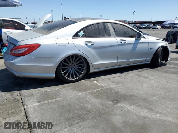 2012 Mercedes-Benz CLS-Class CLS 550 with VIN WDDLJ7DB9CA050284, listed as a Copart auction lot 69899644 with 0 mi miles and Clean Title. Bid and sale history available at carsss.com. Image 3.