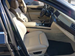2012 BMW 7 Series 750Li with VIN WBAKB8C59CC963228, listed as a IAAI auction lot 42625772 with 136,751 mi miles and . Bid and sale history available at DreamBid. Image 5.