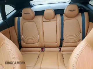 2023 Aston Martin DBX 707 z VIN SD7VUJBW0PTV08298, wystawiony jako Copart lot #77753224 z przebiegiem 3587 mil mil oraz Szkody całkowita. Historia ofert i sprzedaży dostępna na DreamBid. Obrazek 10.
