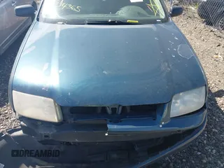 2001 Volkswagen Jetta с VIN 3VWSC29M51M052365, выставлен на аукционе IAAI как лот 42159956 с пробегом Не указан миль и . История ставок и продаж доступна на DreamBid. Изображение 10.