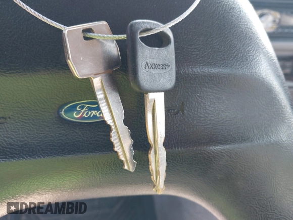 1994 Ford Ranger Splash with VIN 1FTCR11U7RTA92150, listed as a IAAI auction lot 42609108 with 169,050 mi miles and . Bid and sale history available at DreamBid. Image 11.