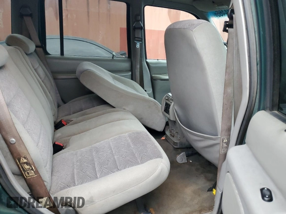 2000 Ford Explorer with VIN 1FMZU63X2YUA56061, listed as a Copart auction lot 45004465 with 117,860 mi miles and Salvage title. Bid and sale history available at DreamBid. Image 11.