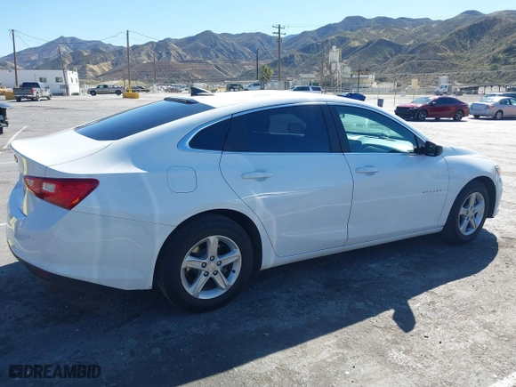 2020 Chevrolet Malibu LS with VIN 1G1ZC5STXLF147911, listed as a IAAI auction lot 41657390 with 61,932 mi miles. Bid and sale history available at carsss.com. Image 13.