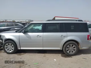 2011 Ford Flex SE with VIN 2FMGK5BC2BBD23332, listed as a IAAI auction lot 41733455 with 204,104 mi miles. Bid and sale history available at carsss.com. Image 15.