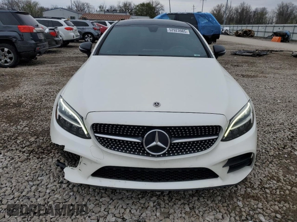 2019 Mercedes-Benz C 300 with VIN WDDWJ8EB6KF843271, listed as a Copart auction lot 52923985 with 139,948 mi miles and Clean Title. Bid and sale history available at DreamBid. Image 5.