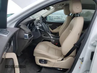 2019 Jaguar F-Pace 25t Prestige with VIN SADCK2FX9KA601576, listed as a Copart auction lot 56191025 with 41,632 mi miles and Salvage title. Bid and sale history available at DreamBid. Image 7.