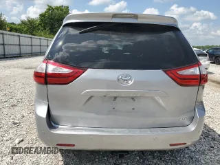 2017 Toyota Sienna XLE Auto Access Seat with VIN 5TDYZ3DC9HS820214, listed as a Copart auction lot 65401205 with 172,084 mi miles and Salvage title. Bid and sale history available at DreamBid. Image 6.
