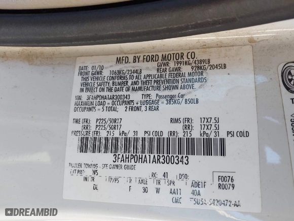 2010 Ford Fusion SE with VIN 3FAHP0HA1AR300343, listed as a IAAI auction lot 40684249 with 204,993 mi miles. Bid and sale history available at carsss.com. Image 9.