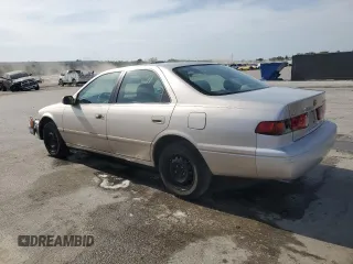 2000 Toyota Camry CE with VIN 4T1BG22K5YU733157, listed as a Copart auction lot 53935955 with 156,640 mi miles and Salvage Title. Bid and sale history available at DreamBid. Image 2.
