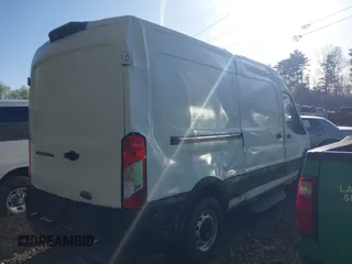 2020 Ford Transit Cargo с VIN 1FTBR1C84LKB56363, выставлен на аукционе IAAI как лот 41936891 с пробегом 78 819 миль миль и . История ставок и продаж доступна на DreamBid. Изображение 4.