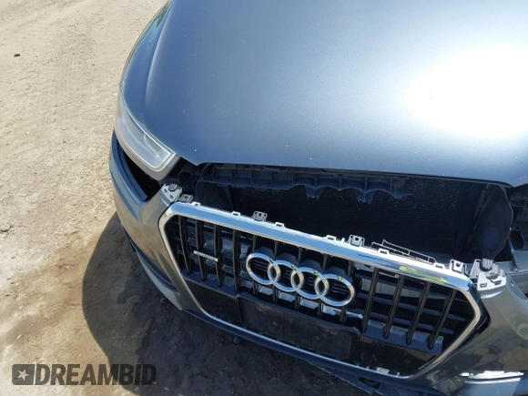 2015 Audi Q3 Premium Plus с VIN WA1EFCFS6FR010285, выставлен на аукционе IAAI как лот 42202068 с пробегом 104 945 миль миль и . История ставок и продаж доступна на DreamBid. Изображение 20.