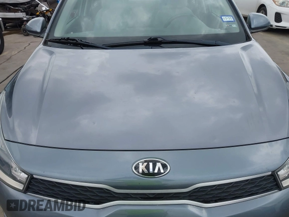 2020 Kia Rio LX with VIN 3KPA24AD9LE332005, listed as a IAAI auction lot 41870210 with 71,777 mi miles and . Bid and sale history available at DreamBid. Image 20.