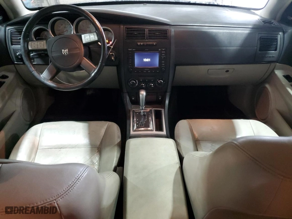 2005 Dodge Magnum RT with VIN 2D4GV58245H625199, listed as a Copart auction lot 43923275 with 126,647 mi miles and Salvage Title. Bid and sale history available at carsss.com. Image 8.