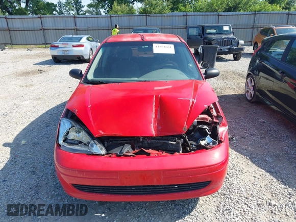 2000 Ford Focus LX with VIN 1FAFP33PXYW413249, listed as a IAAI auction lot 42561661 with 253,875 mi miles and . Bid and sale history available at DreamBid. Image 12.