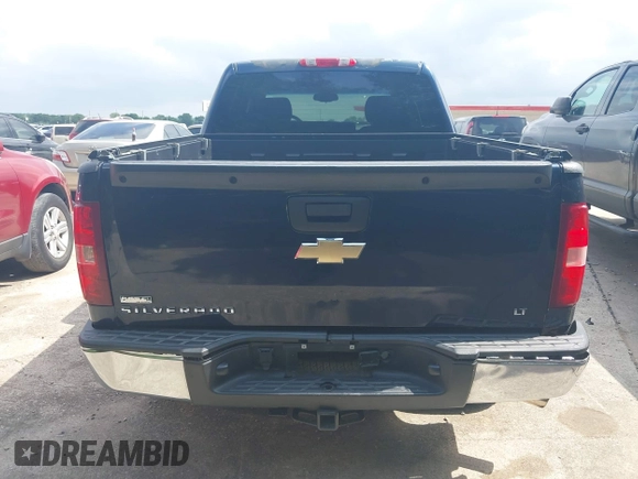 2010 Chevrolet Silverado 1500 LT with VIN 3GCRKSEA1AG223465, listed as a IAAI auction lot 42126593 with 196,338 mi miles and . Bid and sale history available at DreamBid. Image 16.