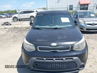 2014 Kia Soul with VIN KNDJN2A24E7709921, listed as a IAAI auction lot 42052622 with 151,378 mi miles. Bid and sale history available at carsss.com. Image 6.