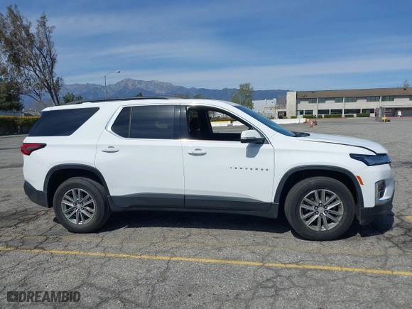 2023 Chevrolet Traverse LT Cloth with VIN 1GNERGKW7PJ223881, listed as a IAAI auction lot 41765157 with 31,613 mi miles. Bid and sale history available at carsss.com. Image 13.