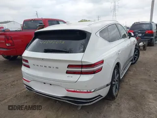 2025 Genesis GV80 Advanced z VIN KMUHBESB4SU261777, wystawiony jako IAAI lot #42147098 z przebiegiem 2 632 mil mil oraz . Historia ofert i sprzedaży dostępna na DreamBid. Obrazek 4.