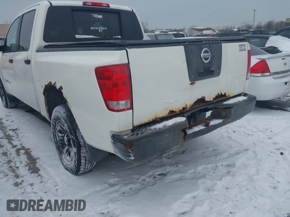 2005 Nissan Titan SE with VIN 1N6BA07B35N544612, listed as a IAAI auction lot 41352089 with 244,908 mi miles and . Bid and sale history available at DreamBid. Image 17.
