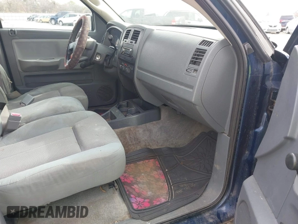 2005 Dodge Dakota ST with VIN 1D7HE22K75S242803, listed as a IAAI auction lot 41383968 with 160,295 mi miles and . Bid and sale history available at DreamBid. Image 5.
