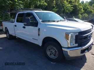 2019 Ford F-250 XL with VIN 1FT7W2AT1KEG30861, listed as a IAAI auction lot 42451080 with 293,693 mi miles and . Bid and sale history available at DreamBid. Image 1.