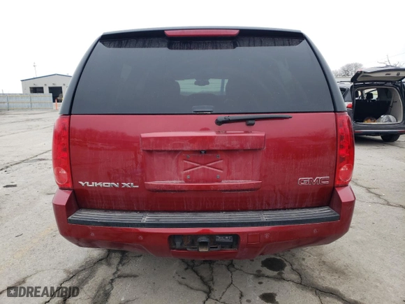 2013 GMC Yukon XL SLT with VIN 1GKS2KE76DR360514, listed as a Copart auction lot 43706895 with 221,591 mi miles and Salvage Title. Bid and sale history available at carsss.com. Image 6.