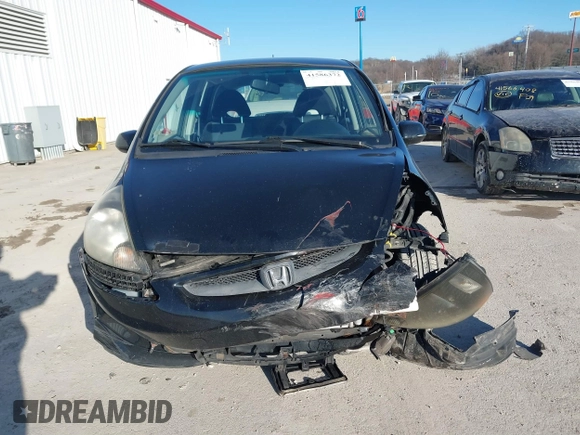 2008 Honda Fit Sport with VIN JHMGD38648S034079, listed as a IAAI auction lot 41586372 with 208,102 mi miles. Bid and sale history available at carsss.com. Image 13.