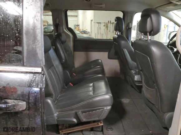 2010 Chrysler Town & Country Touring Plus with VIN 2A4RR8D17AR452043, listed as a Copart auction lot 46997565 with 155,694 mi miles and Clean Title. Bid and sale history available at carsss.com. Image 11.