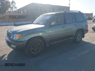 2001 Lexus LX 470 z VIN JTJHT00W113500583, wystawiony jako IAAI lot #42373922 z przebiegiem 269 323 mil mil oraz . Historia ofert i sprzedaży dostępna na DreamBid. Obrazek 2.