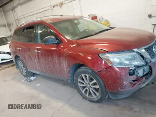 2013 Nissan Pathfinder SV with VIN 5N1AR2MN6DC688016, listed as a IAAI auction lot 41083001 with 254,937 mi miles. Bid and sale history available at carsss.com. Image 1.